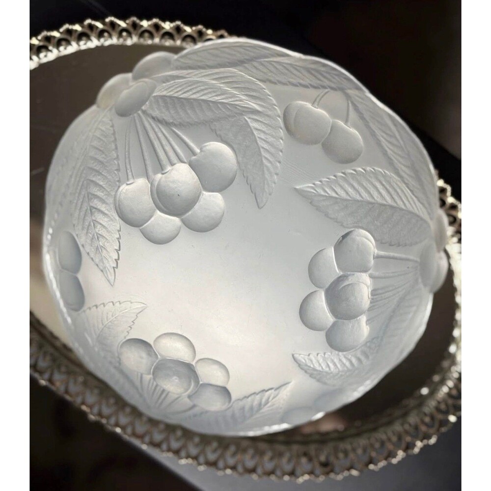 Mikasa Bountiful Cherries 9" Serving Bowl Frosted Glass.
